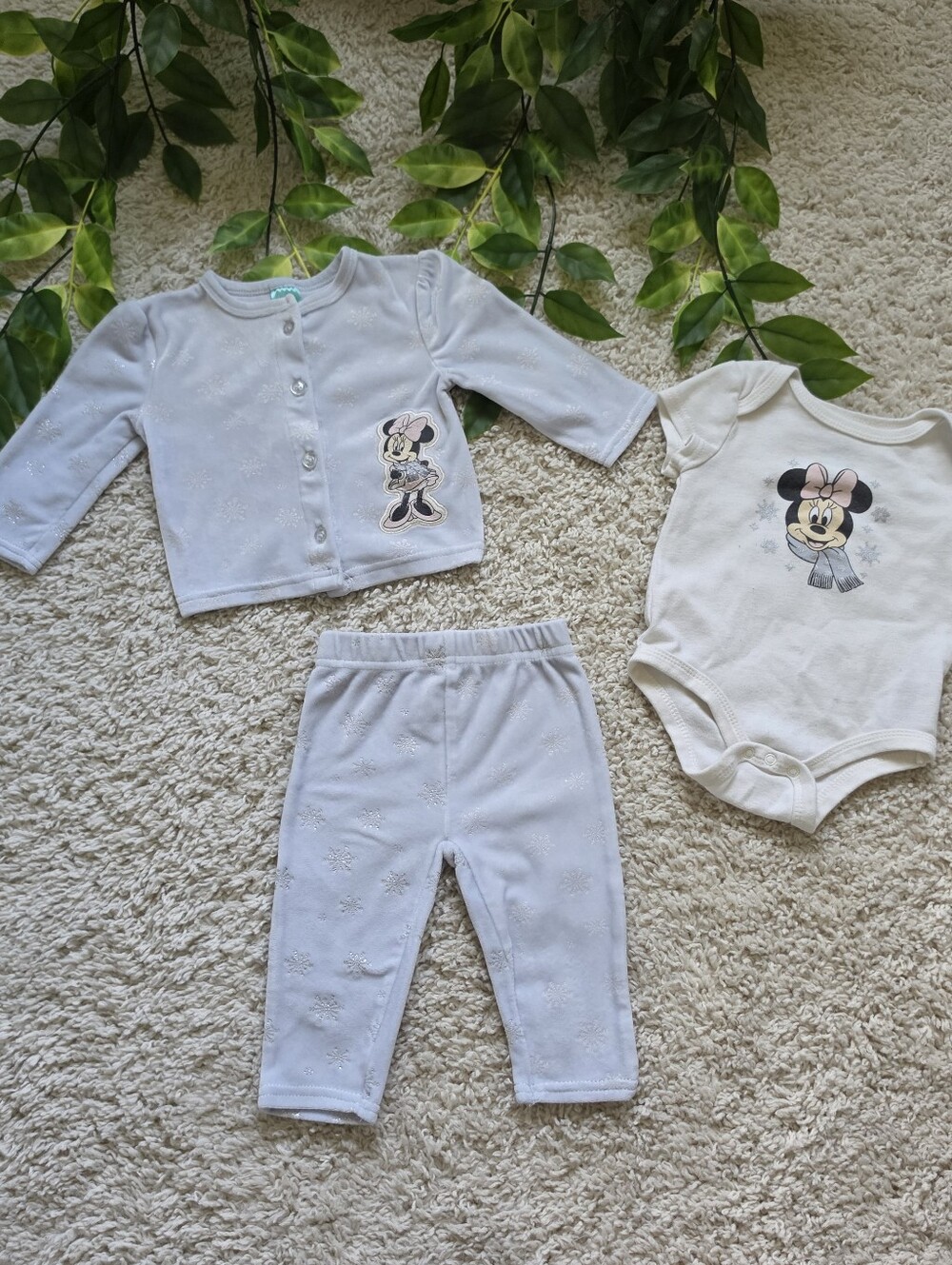 Baby Girl Minnie Mouse 3 Piece Set (6-9 Months)